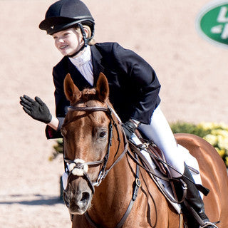  Chloe Johnson, horse eventer